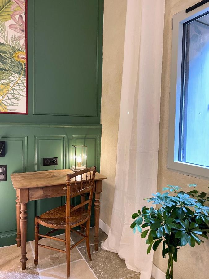 Home Chic Home - Les Suites De La Comedie مونبيلييه المظهر الخارجي الصورة