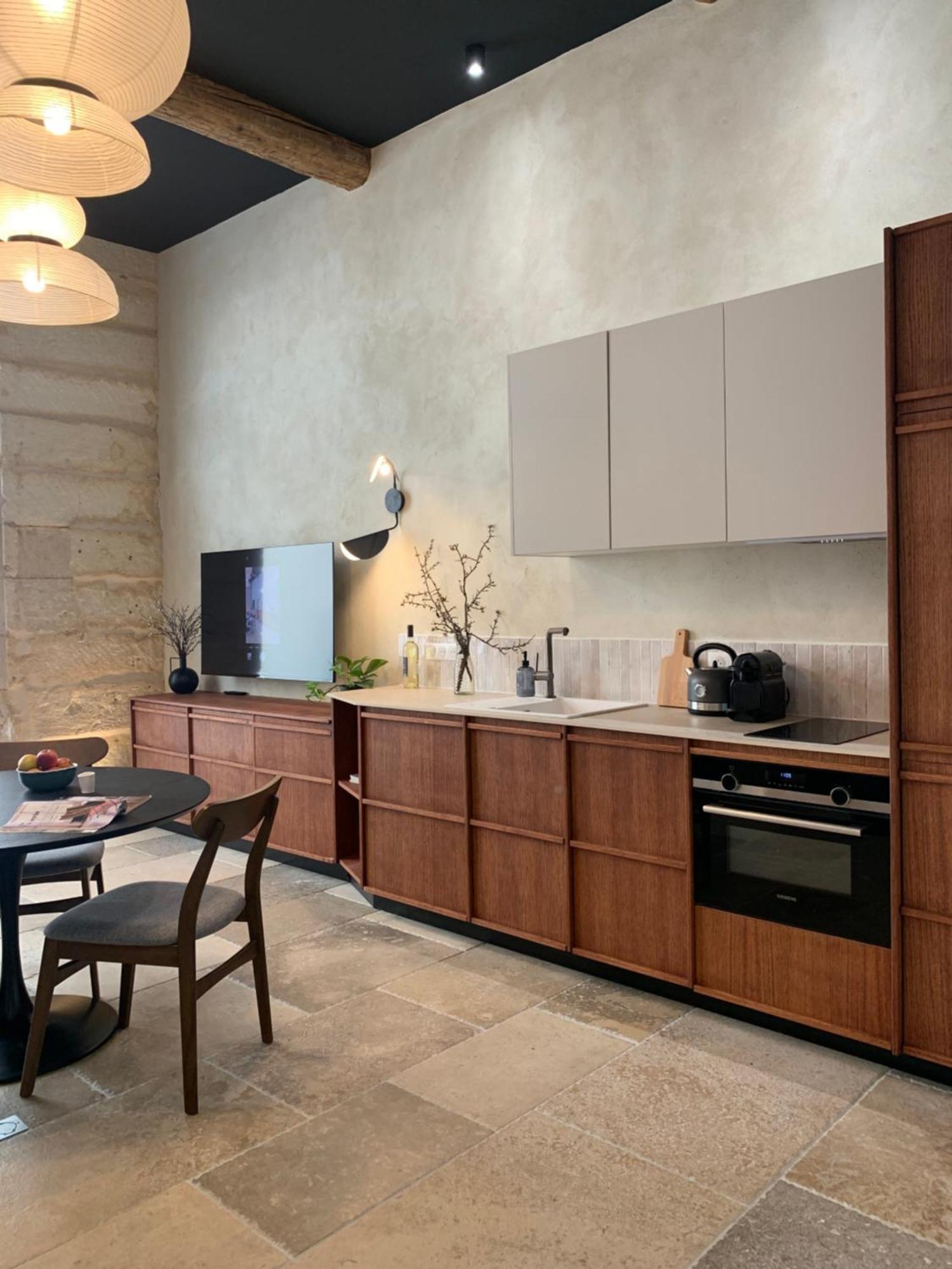 Home Chic Home - Les Suites De La Comedie مونبيلييه الغرفة الصورة