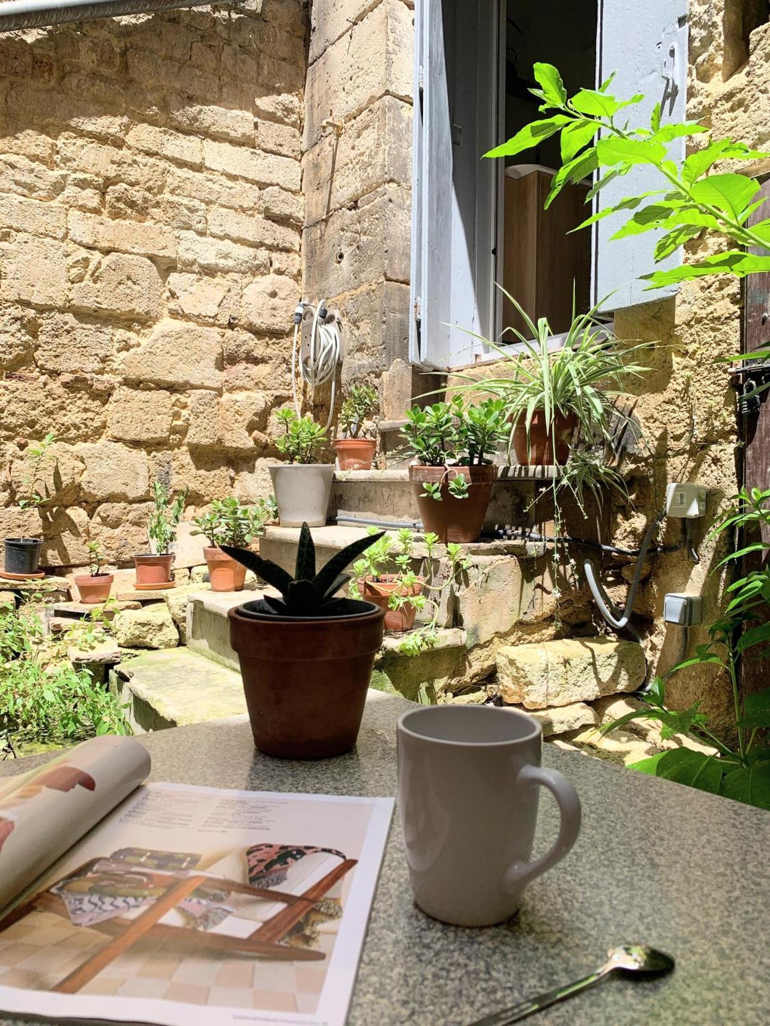 Home Chic Home - Les Suites De La Comedie مونبيلييه المظهر الخارجي الصورة